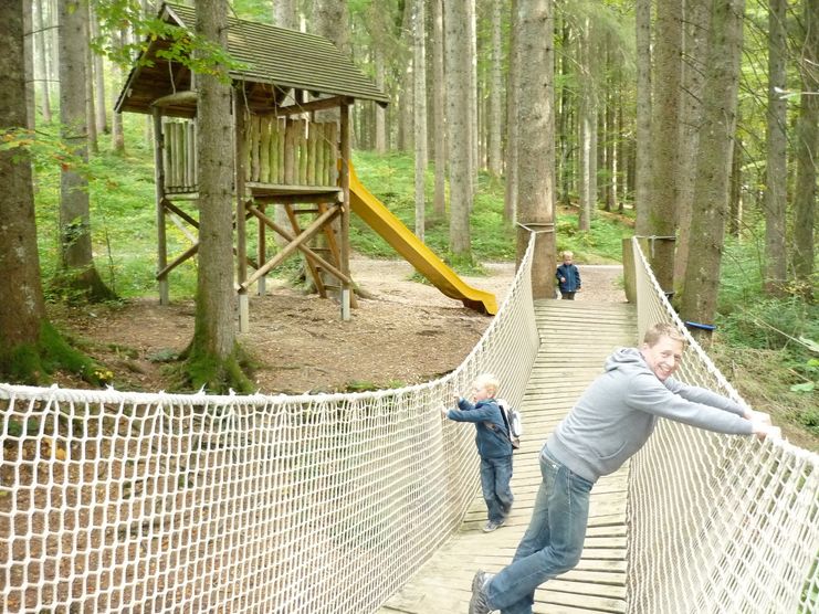 Kinderwald am Carl Hirnbeinweg