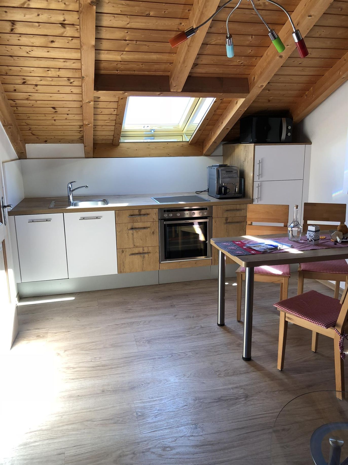 große Einbauküche Fewo Alpenjuwel