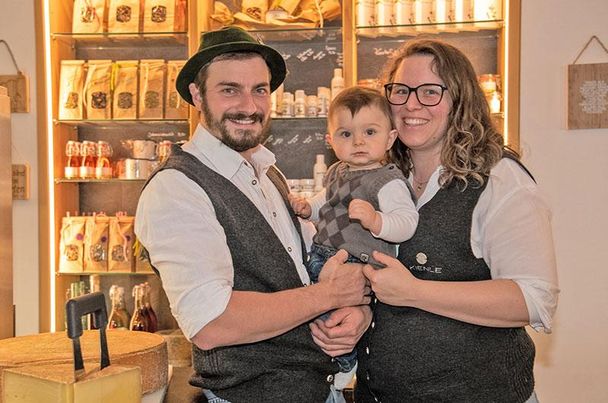 Tochter Anna mit ihrer Familie