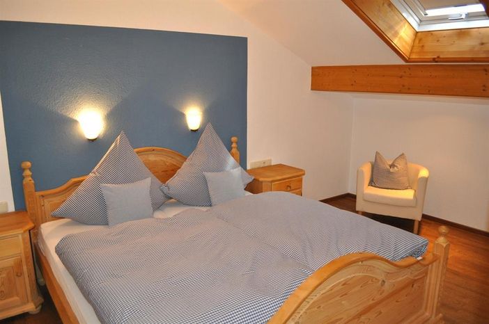 Schlafzimmer Fewo