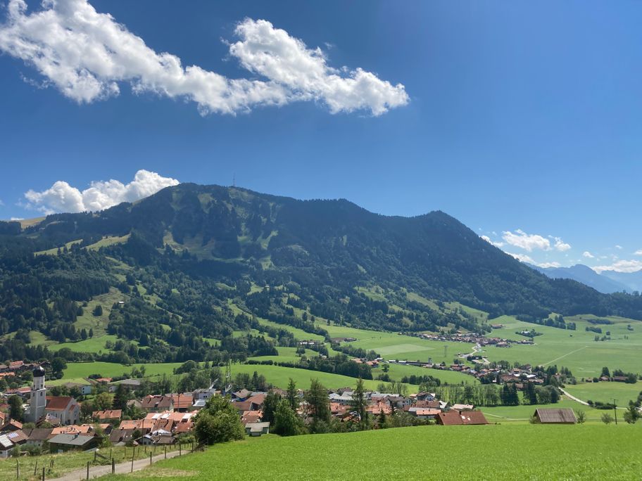 Blick von der Gehbardshöhe auf den Grünten