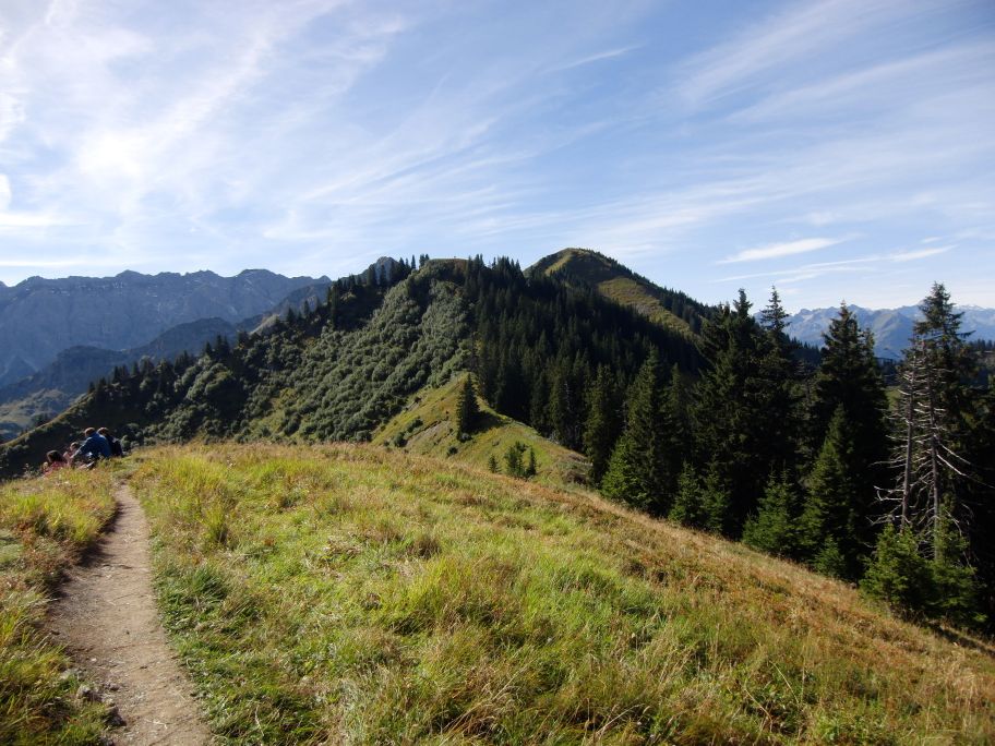 Blick vom Sonnenkopf zum Heidelbeerkopf