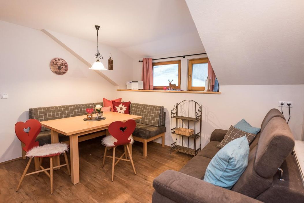 Wohn-Essküche Alpenliebe