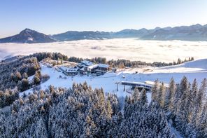 20230207_Hausansicht_Winter_Web_4