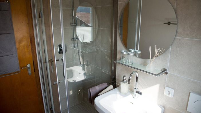 Badezimmer EG
