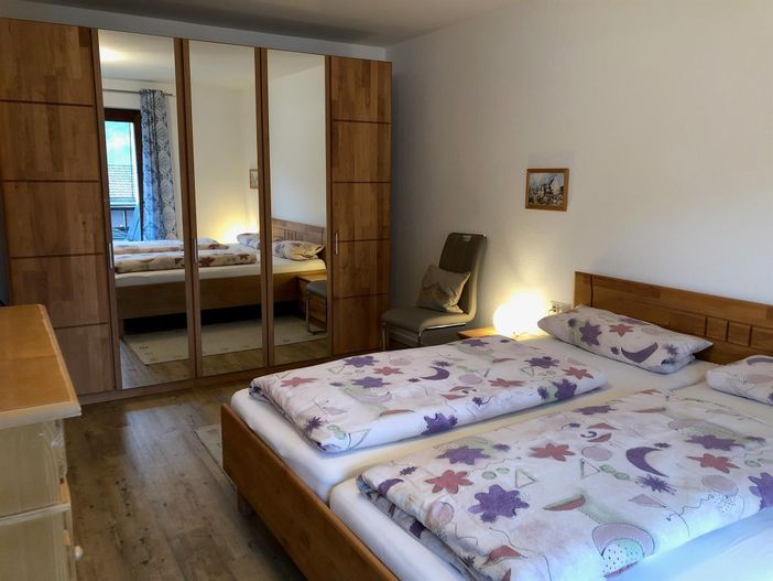 Schlafzimmer 3