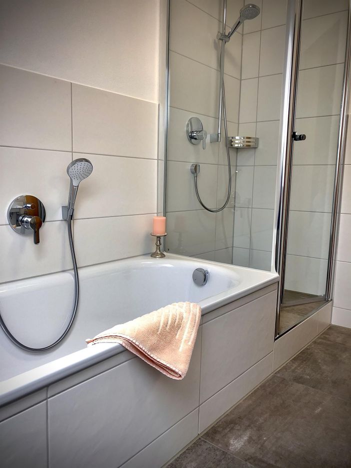 Nagelfluh Badewanne