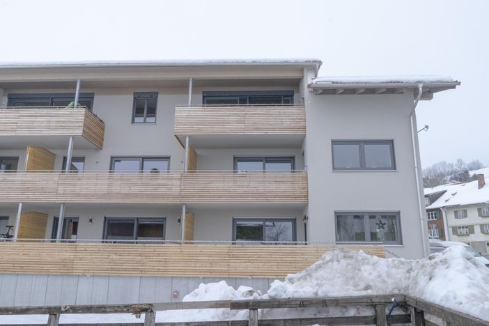 Hausansicht (EG Wohnung Mitte)