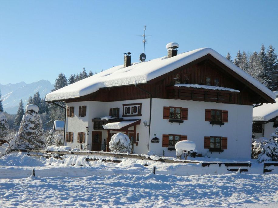 Haus Freisl in Fischen-Au im Winter