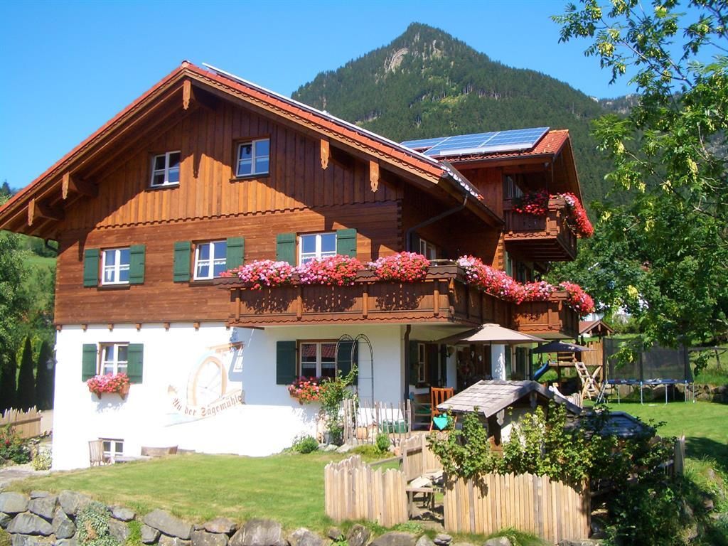 Unser Haus mit Burgberger Hörnle