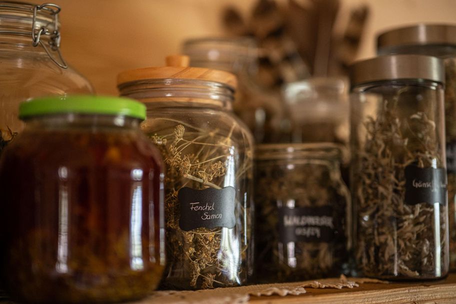 Kräuter im Hofladen des Landhof Schmid