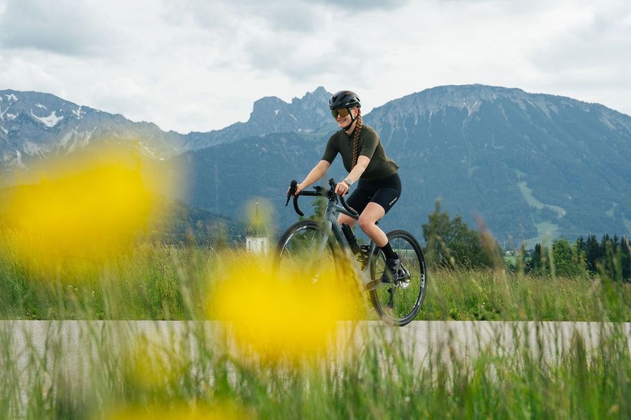 Richtung Burgruinen Frey- und Eisenberg