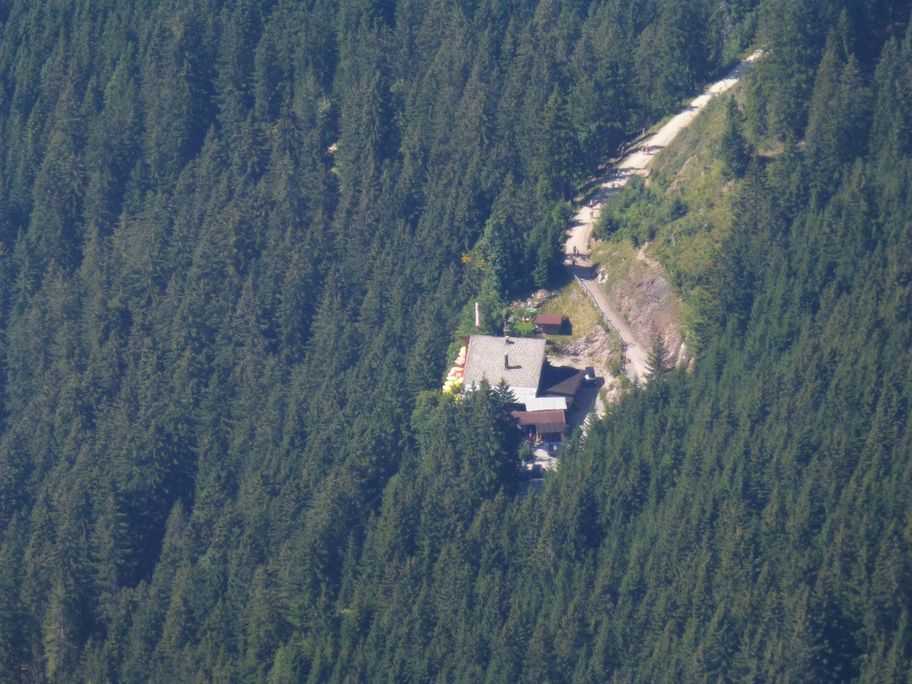 Adlerhorst von der Rot Flüh aus gesehen