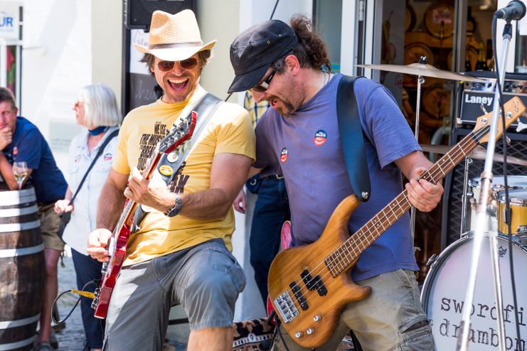 tag-der-musik-3_swordfish-drumbones_lisa-viertel