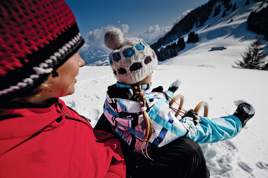 Web_Version-Winter Rodel Familie Kinder Ofterschwanger Horn 2012 © Allgäu GmbH 02, Marc Oeder