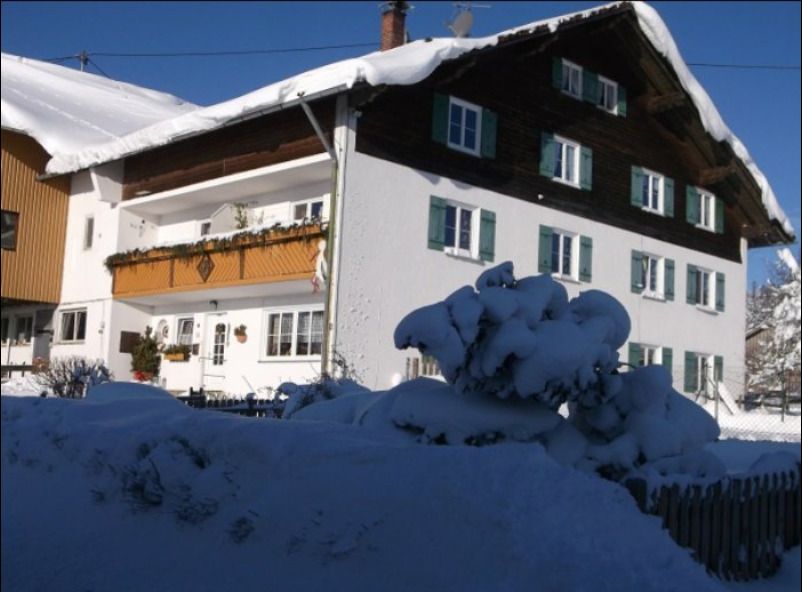 Haus im Winter