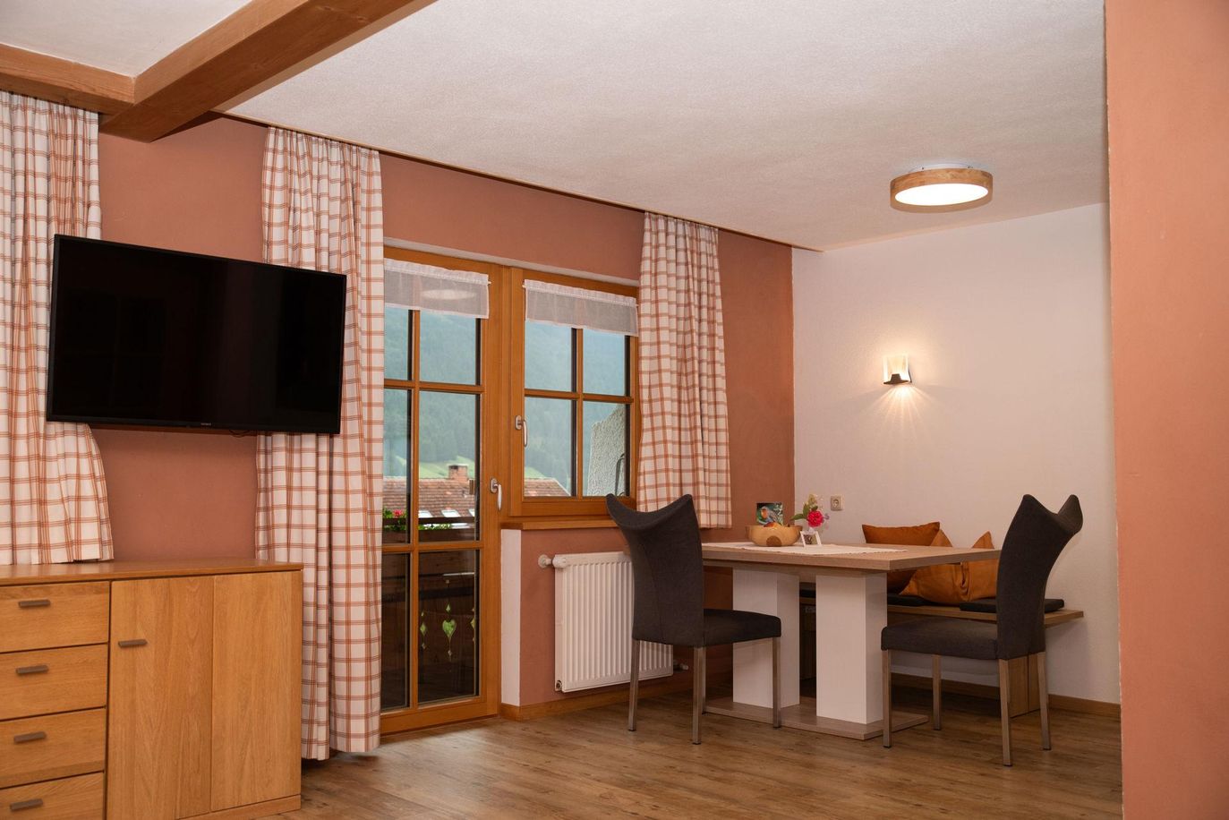 Buntspecht Wohn-Eßraum