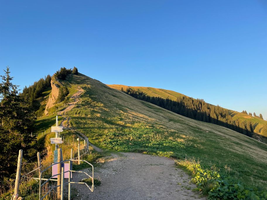 Brunnenausattel mit Blick zum Gelchenwanger Grat
