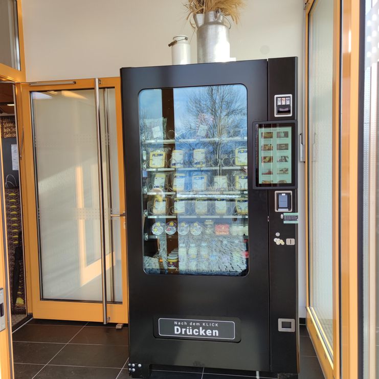Automat im Dorfladen Hopfensee