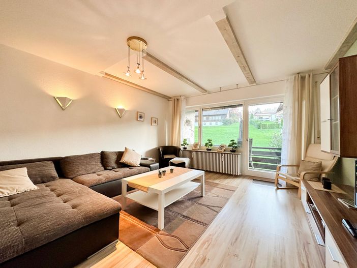 Ferienwohnung_Oberstaufen-Steibis-GipfelsichtWohnz