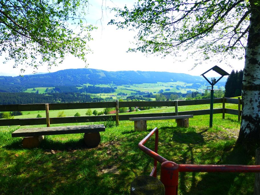 Aussichtsplatz am Sonneck über Hub