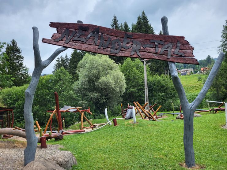 Spielplatz Neandertal