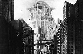 aus dem Film Metropolis; von dem Set photograph Horst von Harbou, via Wikimedia Commons