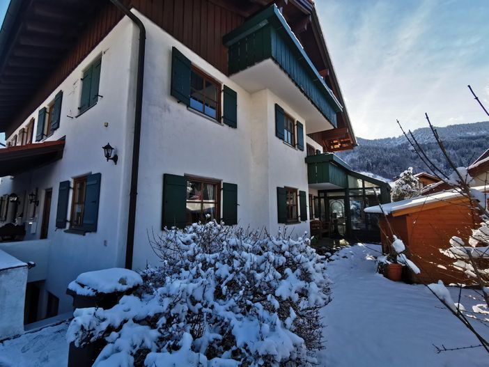 Haus im Winter