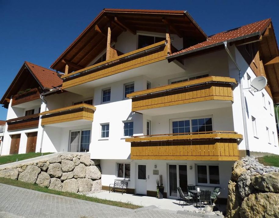 Hausansicht mit Fewo Alpenglück