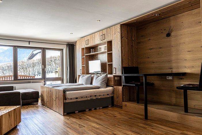 Ferienwohnung_Steibis_Nest_Wohnbereich_01