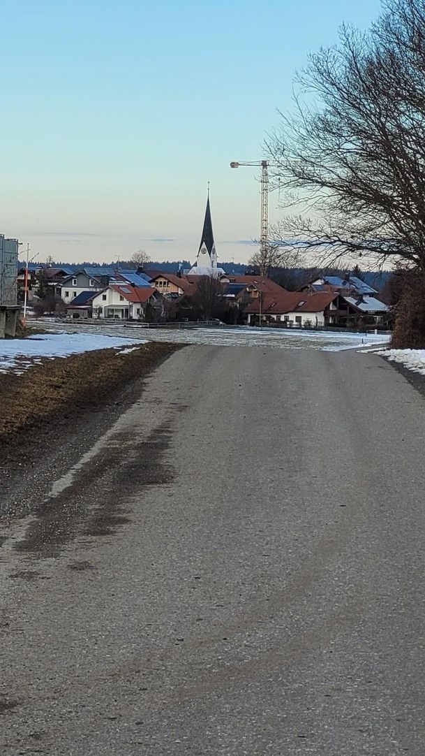 Wiesenweg zum Elbsee und zurück