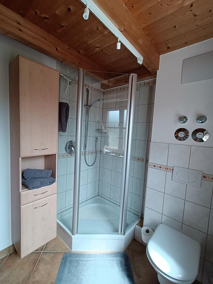 Fewo Hohenfreyberg Badezimmer