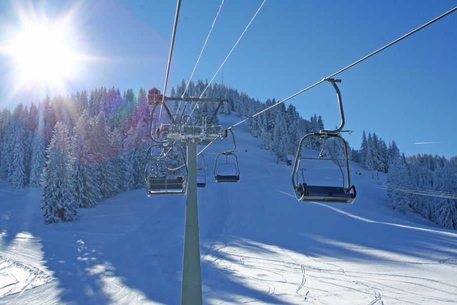 Mittagbahn im Winter