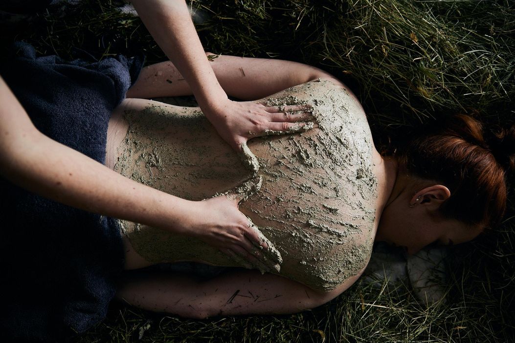 alpenkraeuterpeeling-haubers-naturresort