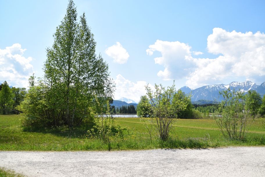 Wandern am Hopfensee im Allgäu