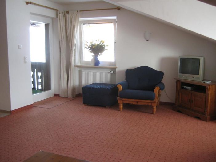 Ferienwohnung 2 - Wohnzimmer