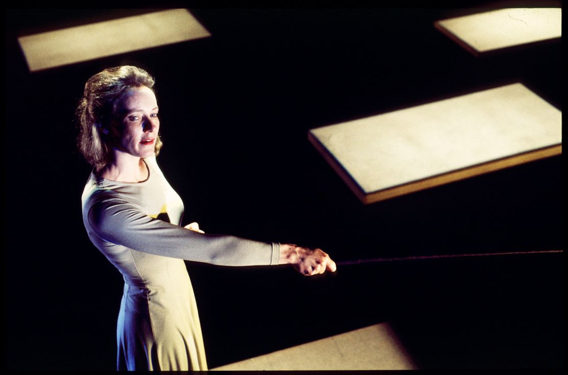 Die Kommandeuse gespielt von Gilla Cremer