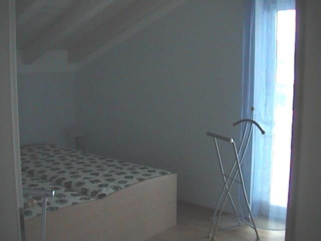 Kinderzimmer mit getrennten Betten