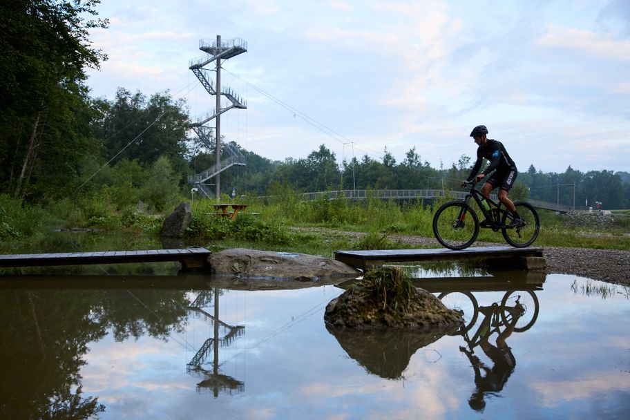 Schmale Wege führen zum Ziel, Glücksfluss-Etappe