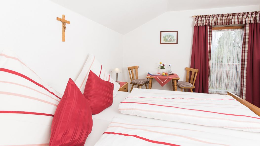 Zimmer 3 - Gemütliches Doppelbett