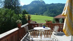 Sonnenterasse mit Grillmöglichkeit