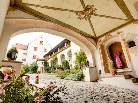 Eingangsbereich zum Schlossinnenhof