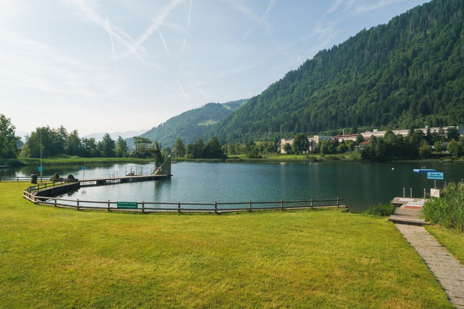 Liegewiese im Freibad Kleiner Alpsee