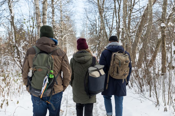 Der entschleunigende Spaziergang ebnet den Einstieg in die Raunächte