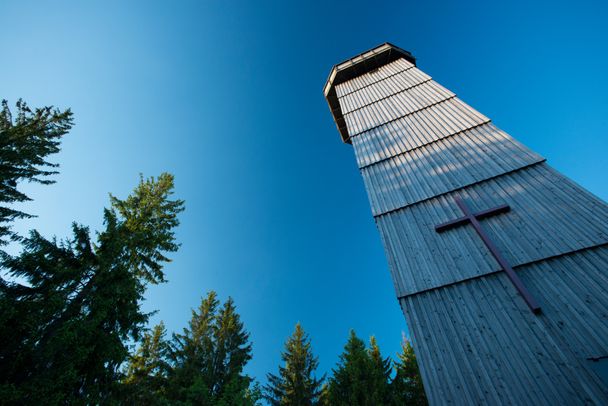 Aussichtsturm am Schwarzen Grat