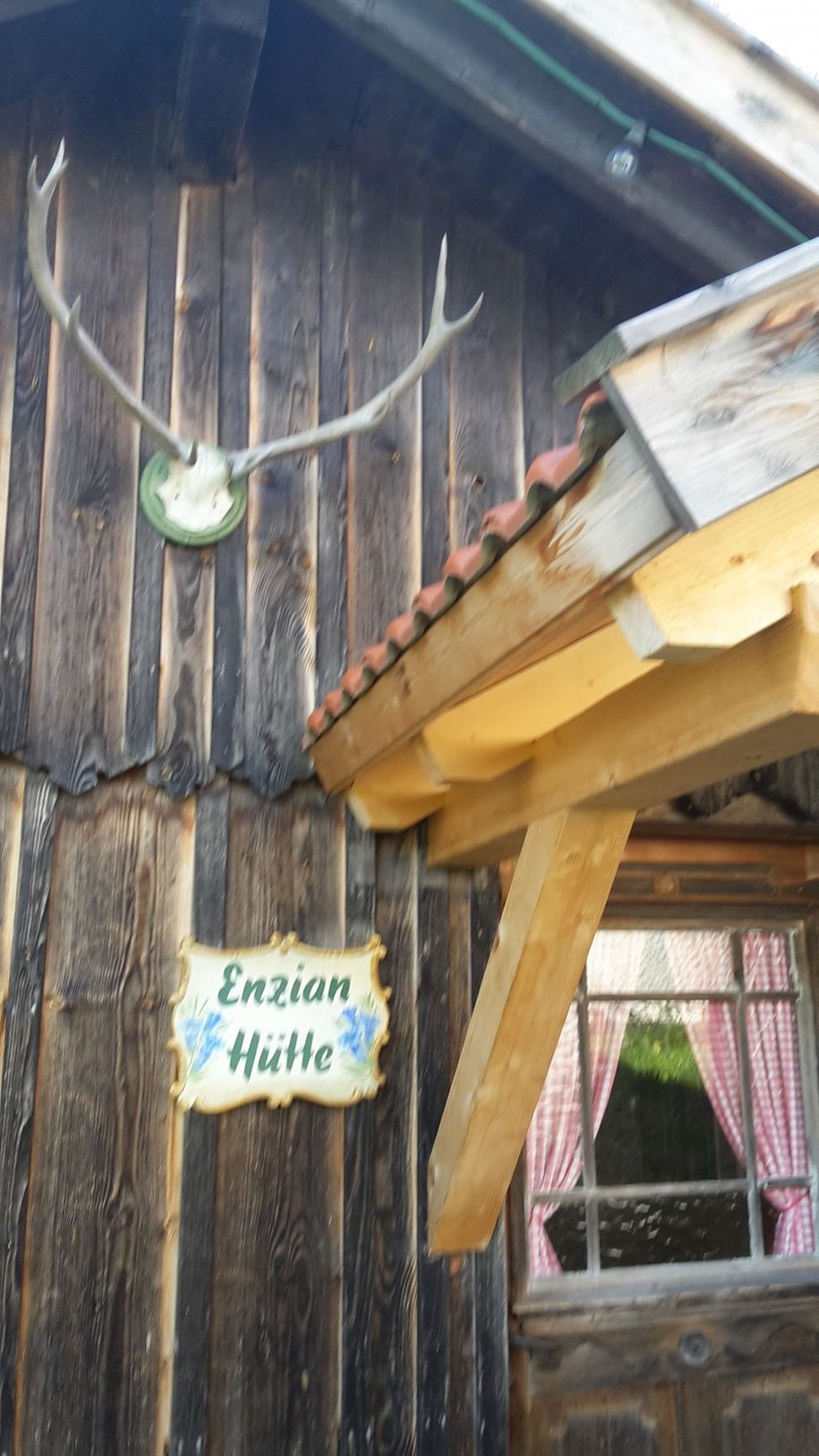 Enzian Hütte