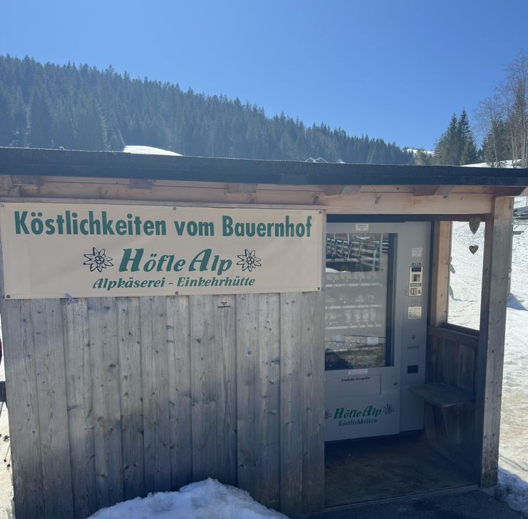 Automat der HöfleAlp am Lift