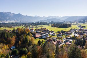 Der Schnee in den Allgäuer Hörnerdörfern macht der ganzen Familie Freude