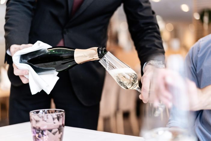 champagner-sekt-prosecco-restaurant