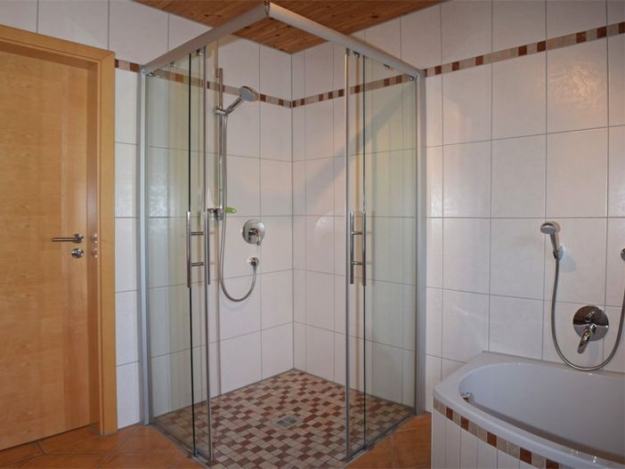 Bad - Dusche